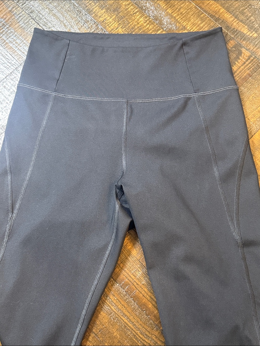 Girlfriend Collective Black Compression Capri Leggings M High Rise Yoga Workout - Picture 4 of 6